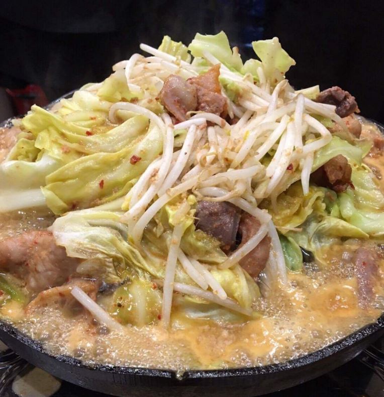 鹿角ホルモン焼き